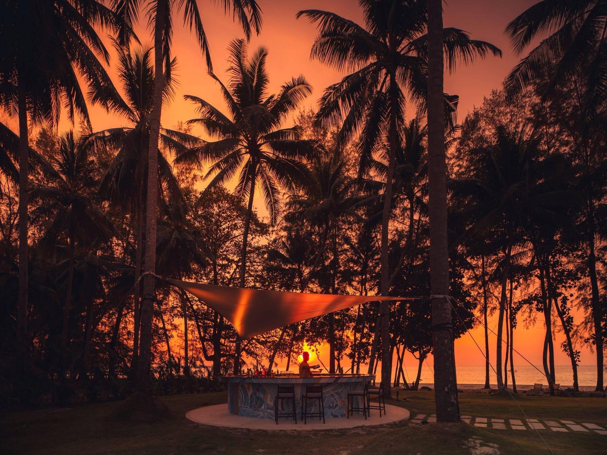 Avani Plus Khao Lak Resort Εξωτερικό φωτογραφία